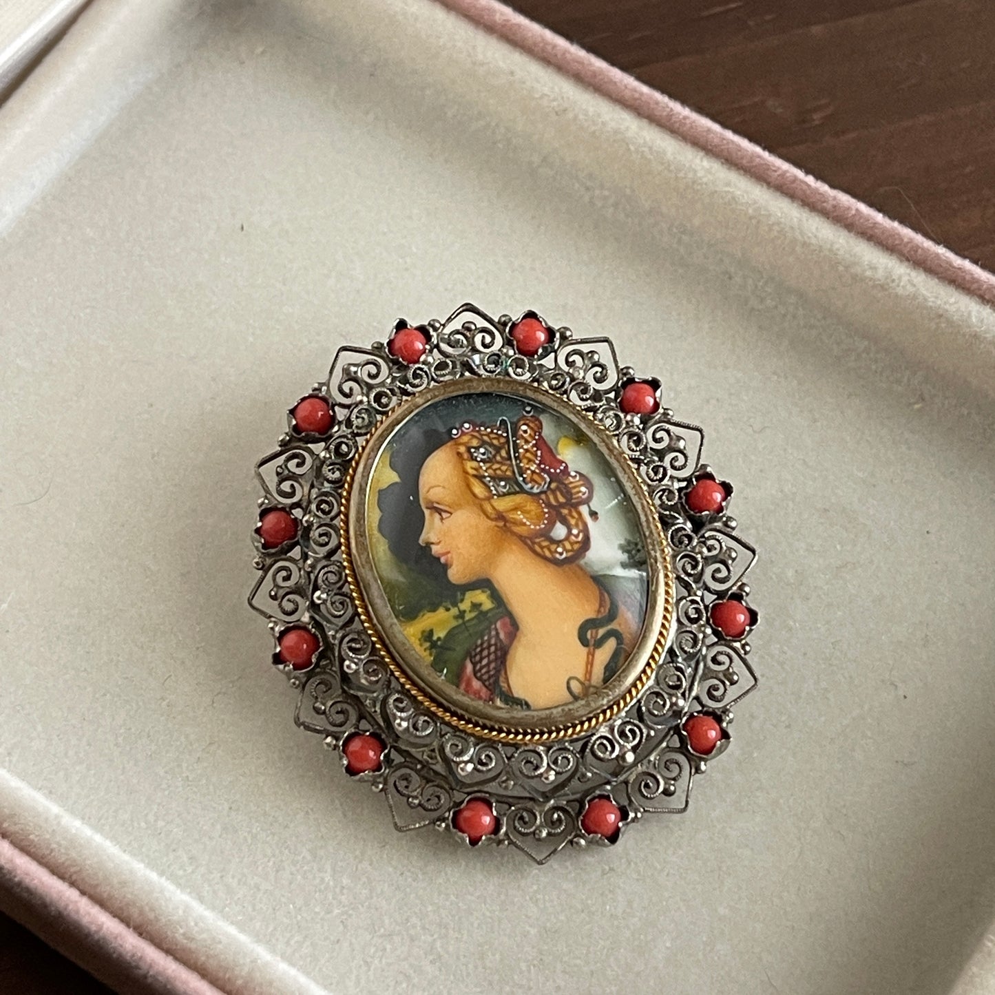 Vintage Cameo Portrait Brooch
