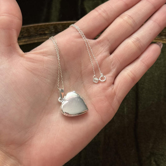 Vintage 925 Silvertone locket