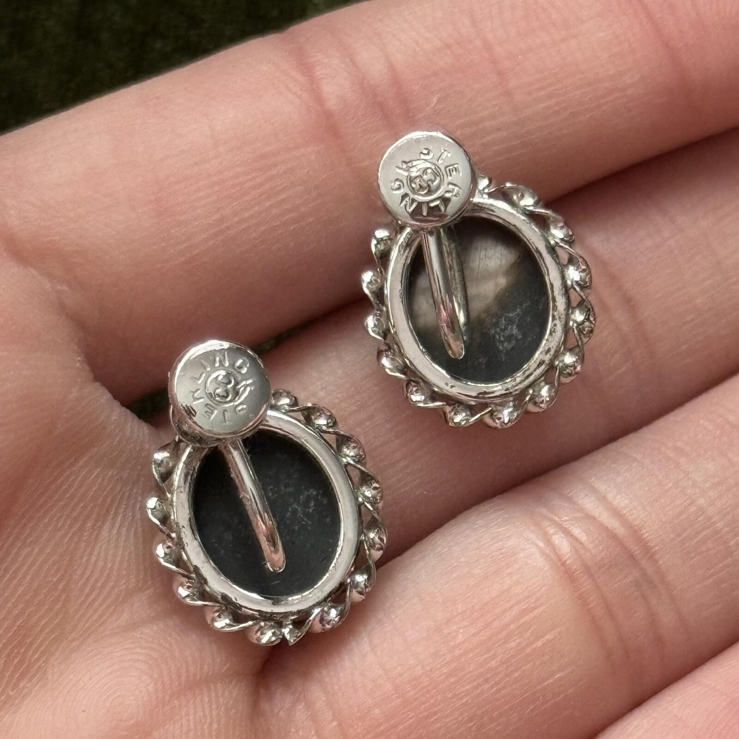 Vintage Sterling mother of Pearl screw back earrings