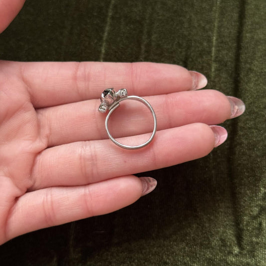 Vintage Sarah Cov Glass Silver tone Ring