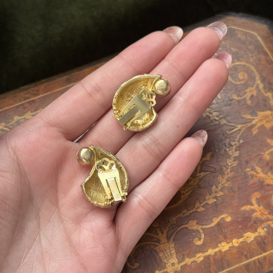Vintage Gold tone faux pearl clip on Earrings