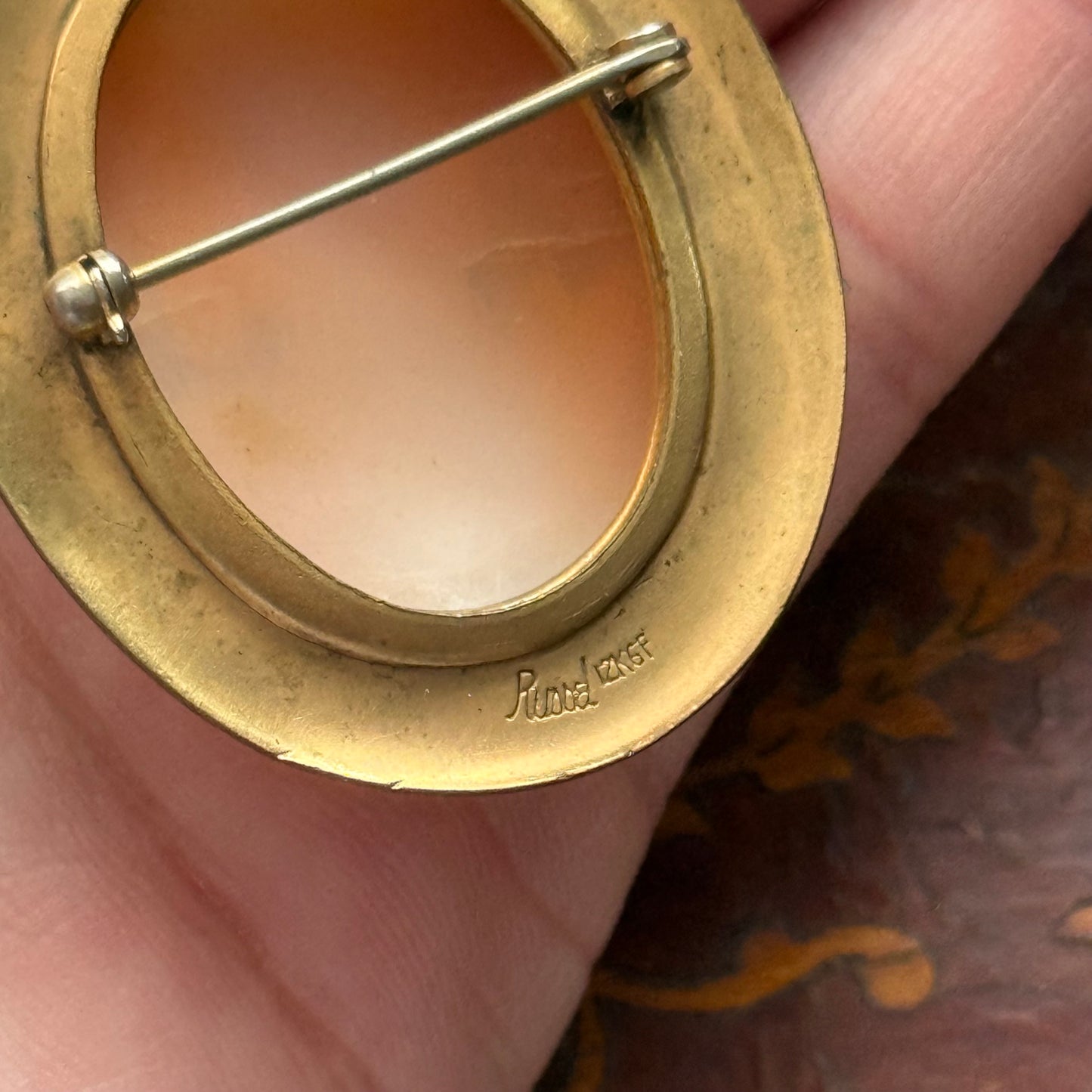 Vintage 12KT GF Shell Cameo Pendant Brooch