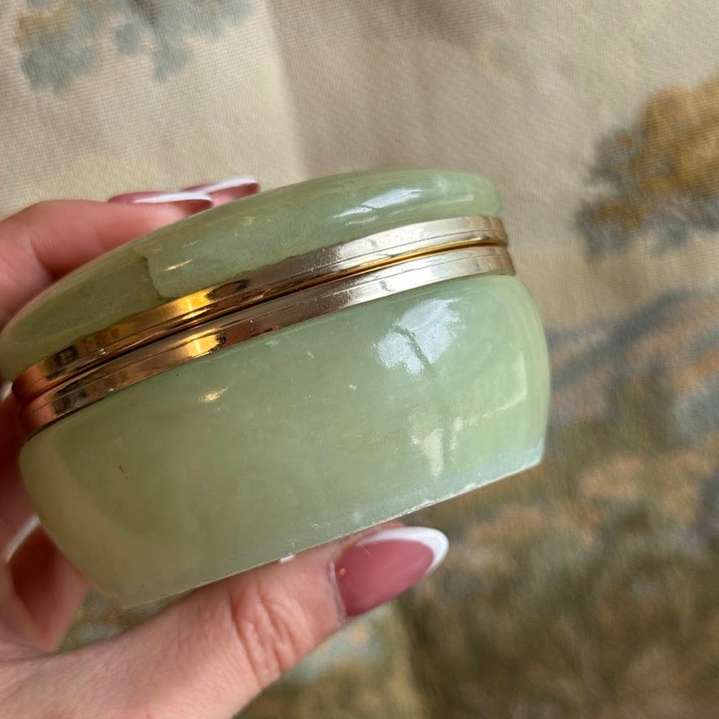 Vintage Green & Floral Circular Alabaster Box