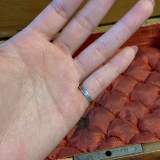 Vintage Carved Shell Cameo intaglio Ring