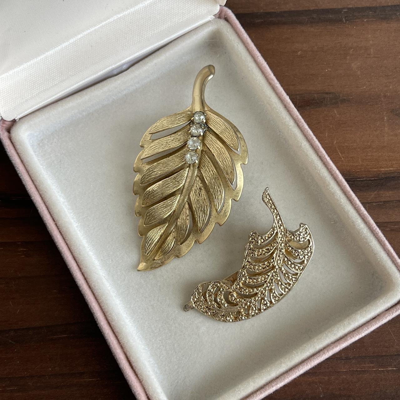 Vintage gold tone Hair clip pieces Set