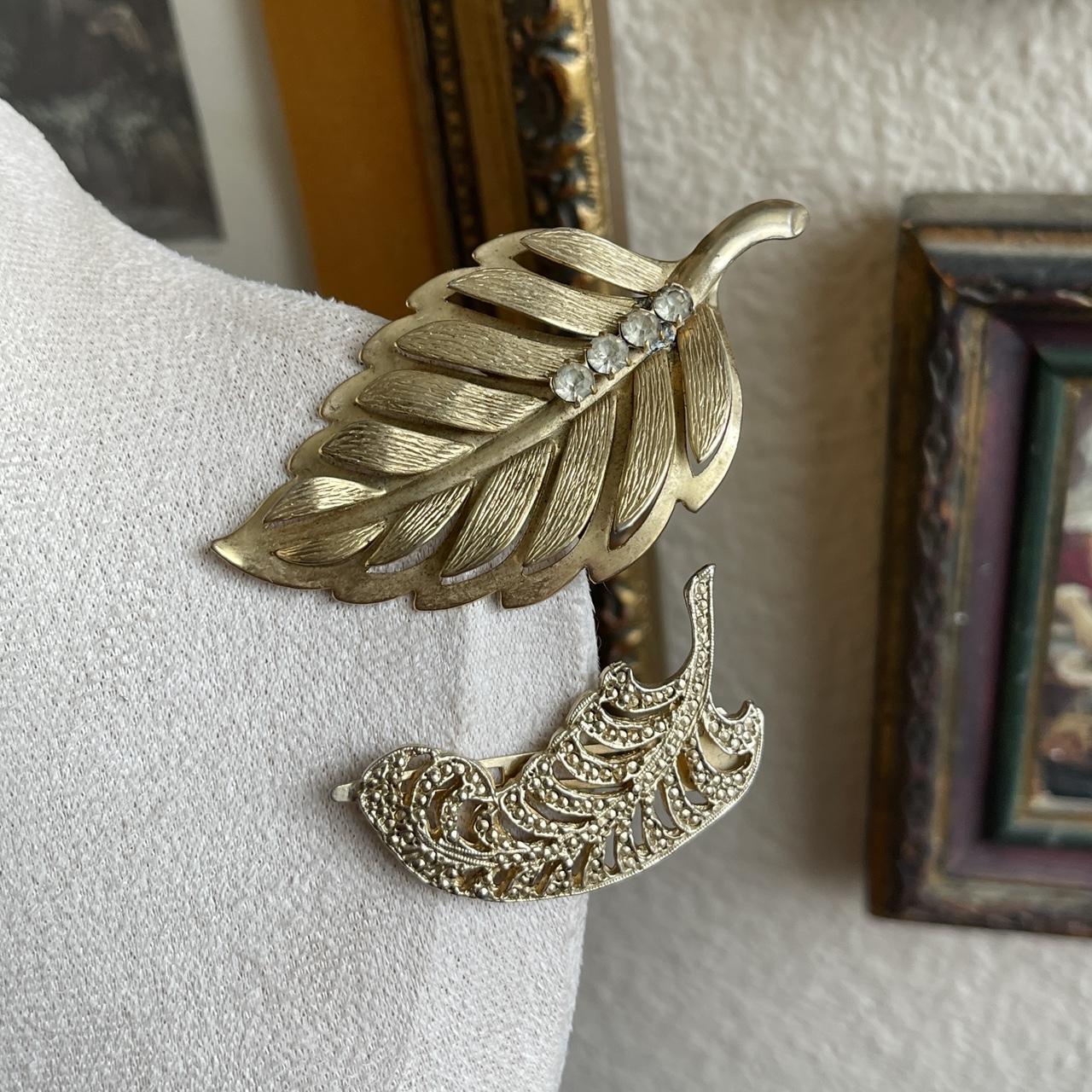 Vintage gold tone Hair clip pieces Set