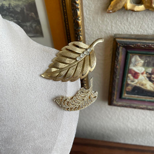 Vintage gold tone Hair clip pieces Set