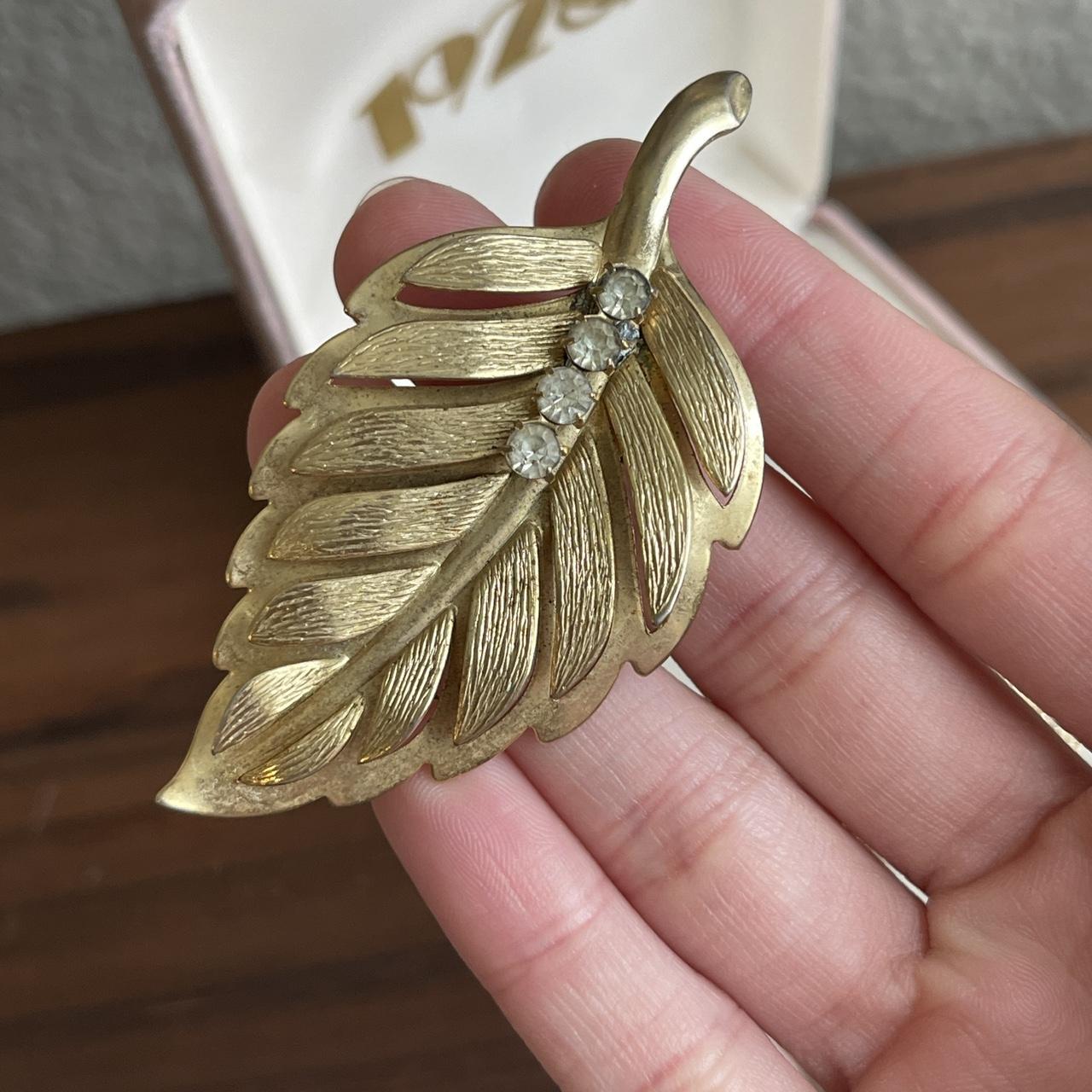 Vintage gold tone Hair clip pieces Set