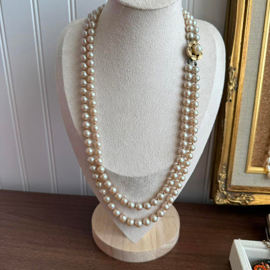 Vintage double stranded Pearl Necklace