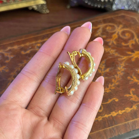 Vintage Gold Tone White faux Pearl Clip Earrings