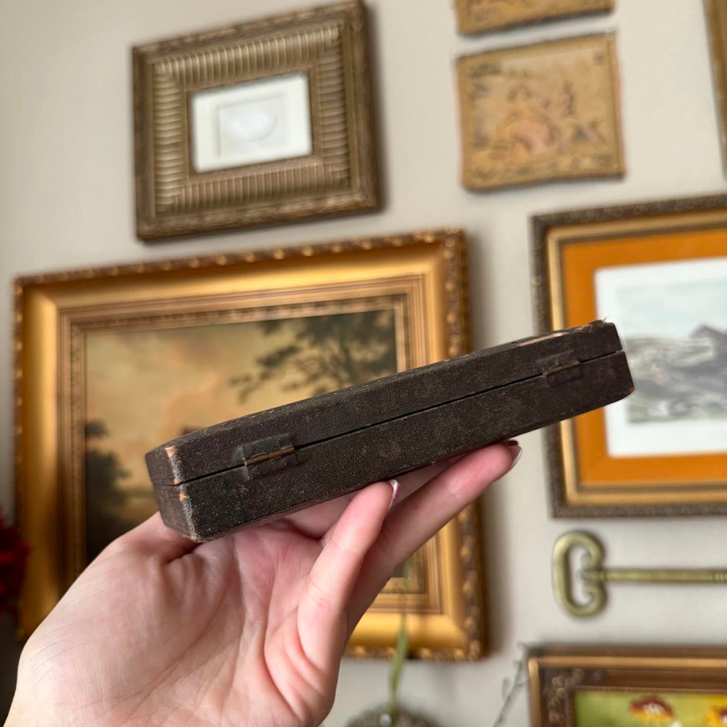 Antique Lined Box