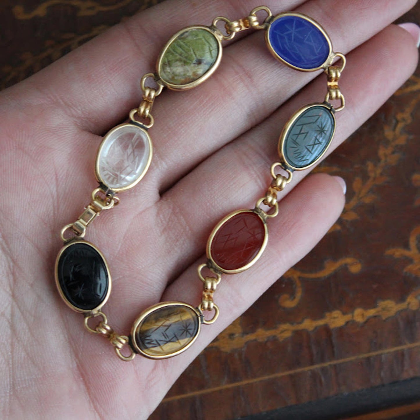 Vintage Mid Century Gold Tone Carved Gemstone Scarab Bracelet