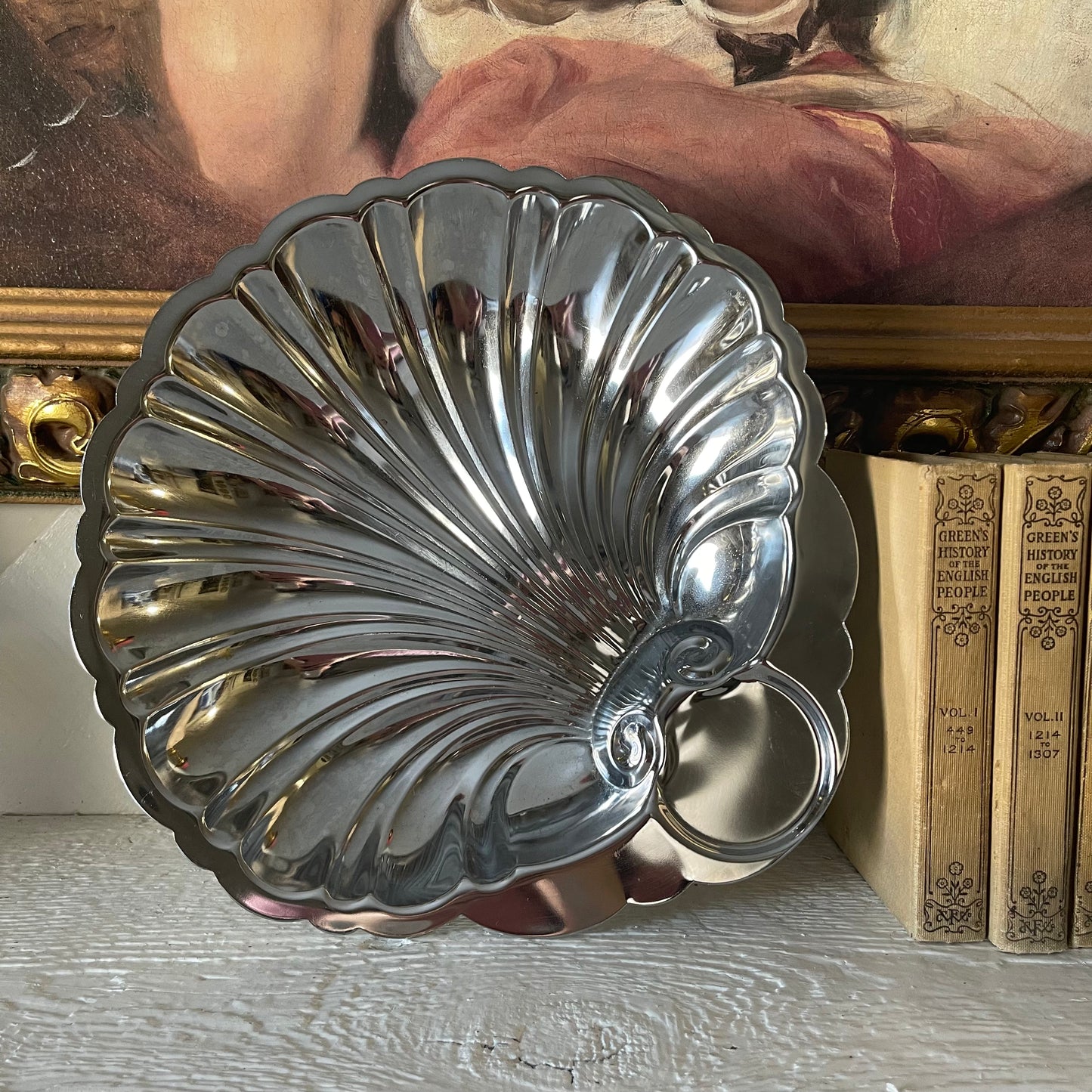 Shelton Ware chrome-plated clam shell bowl