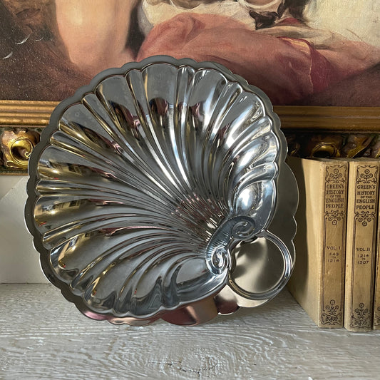 Shelton Ware chrome-plated clam shell bowl