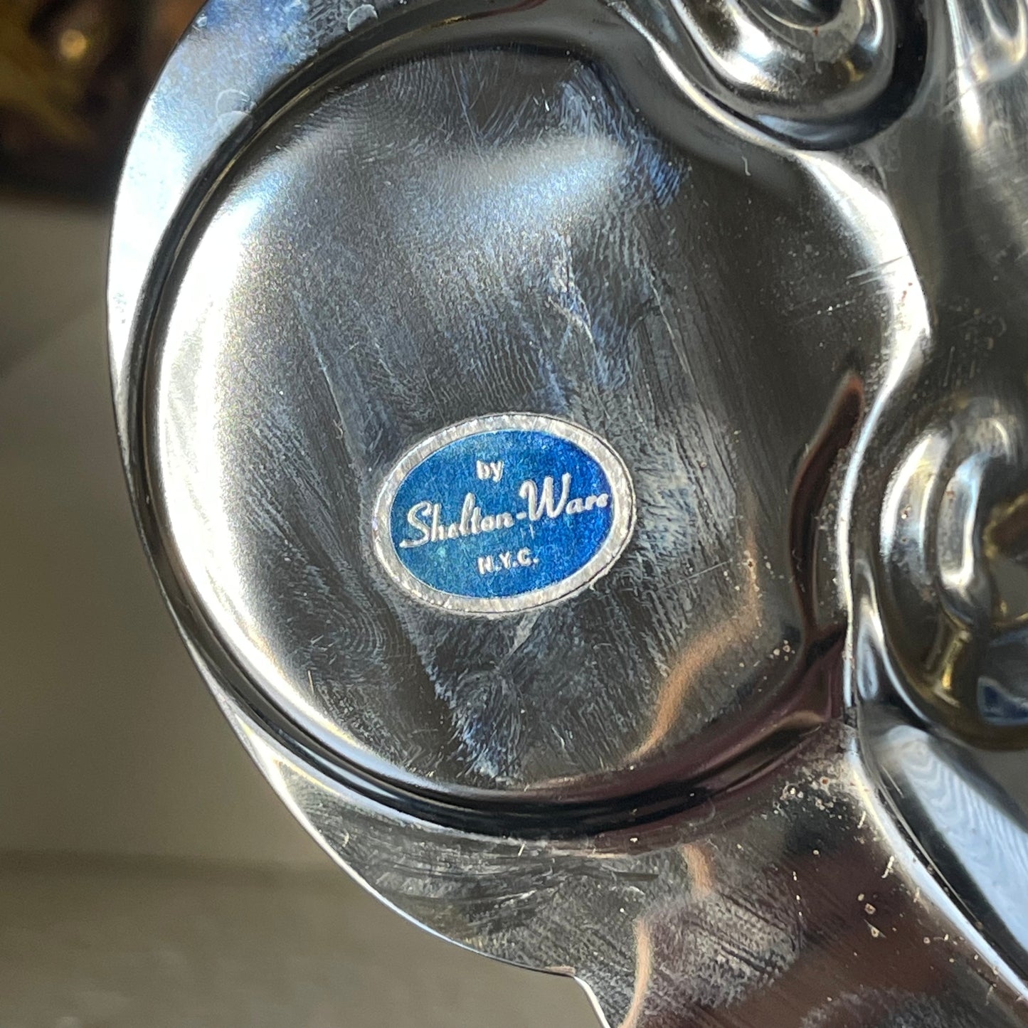 Shelton Ware chrome-plated clam shell bowl