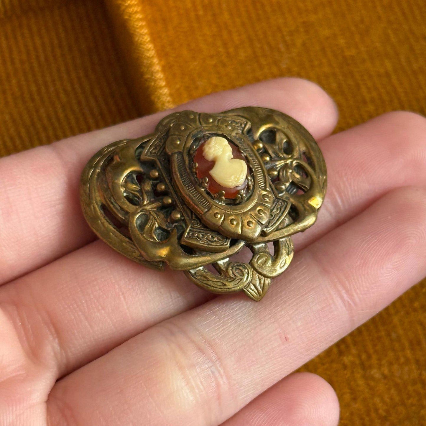 Vintage Victorian revival cameo brooch gold tone