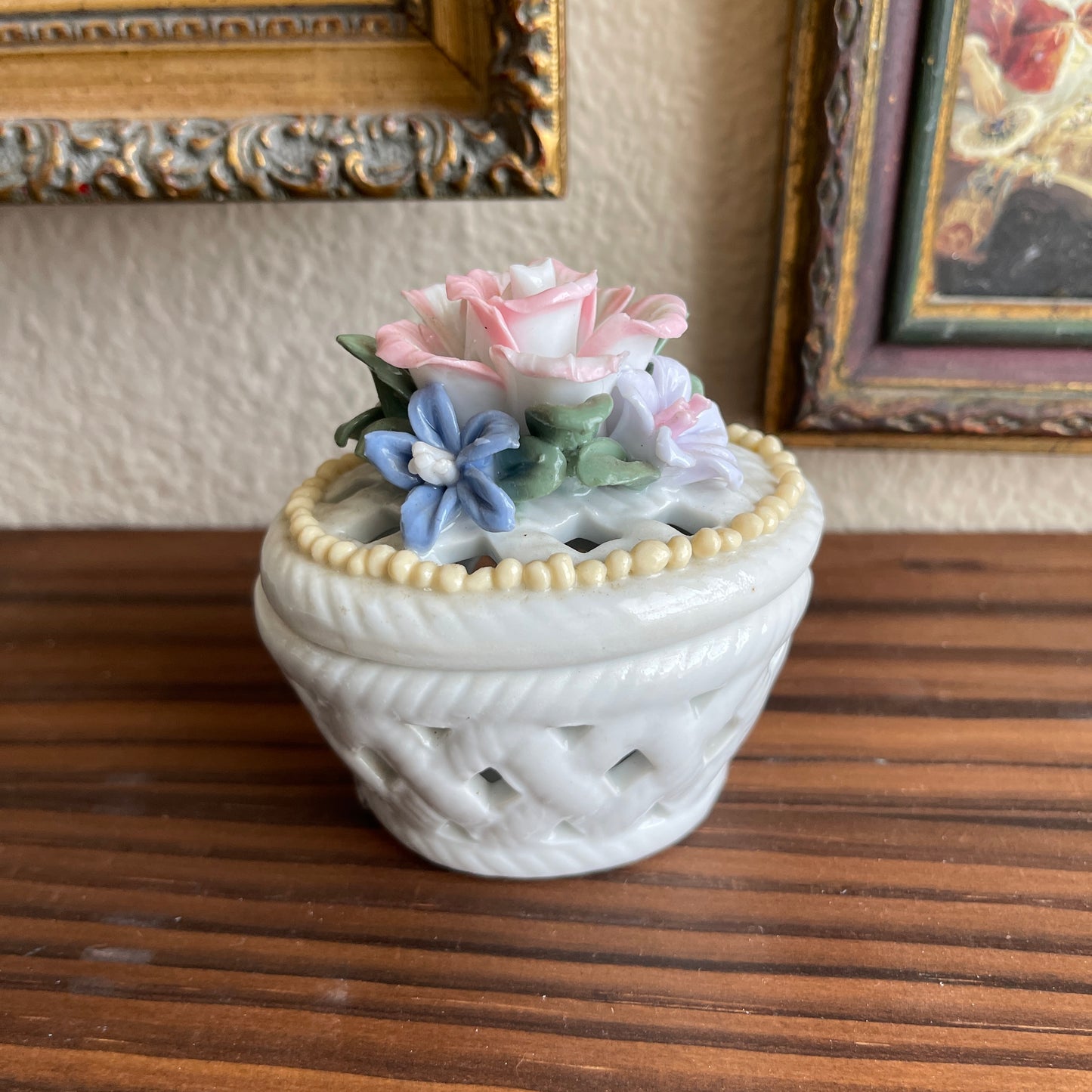 Vintage Basket Box With ceramic Flowers