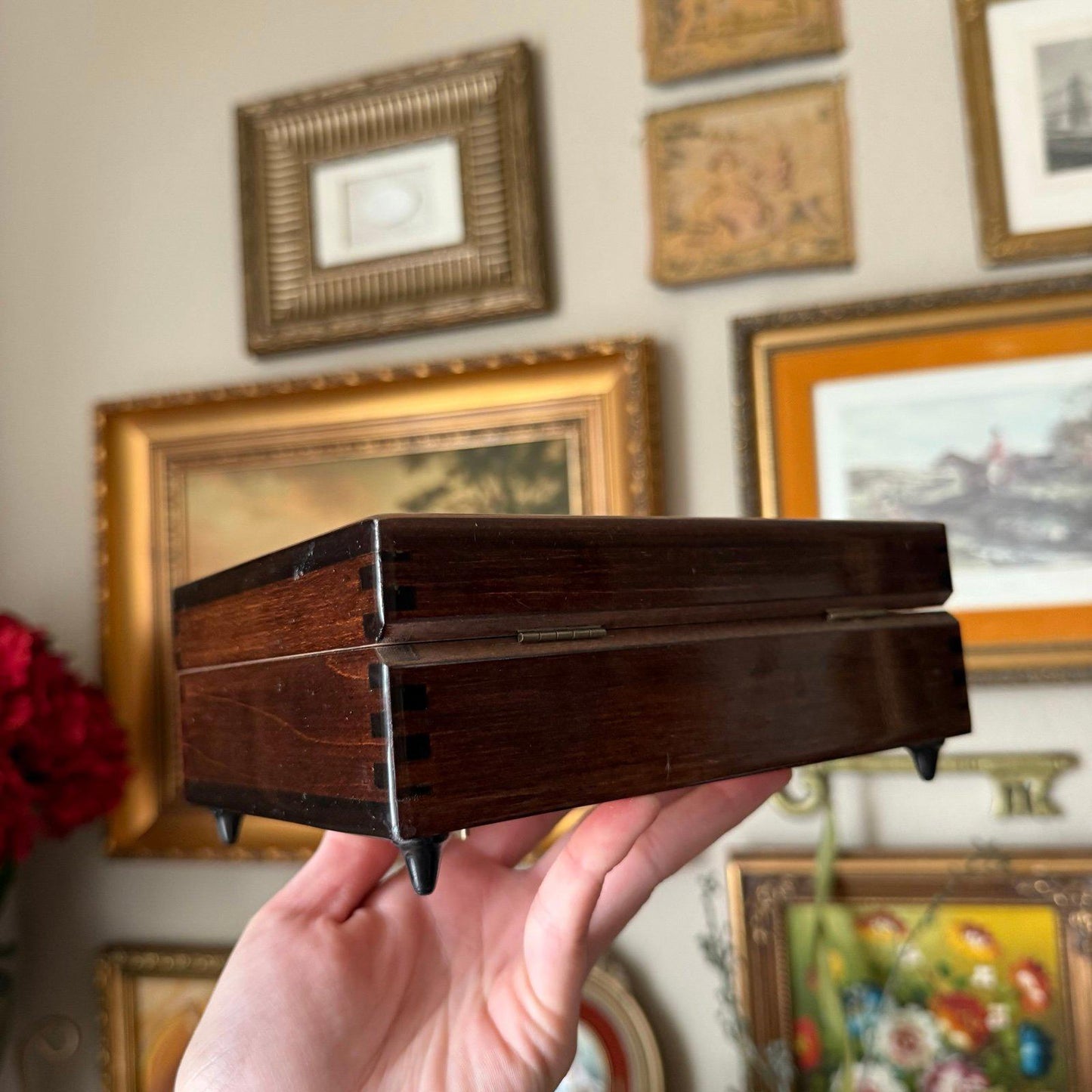 Vintage Edmund Blair Leighton "Signing The Registry" Jewelry Music Box