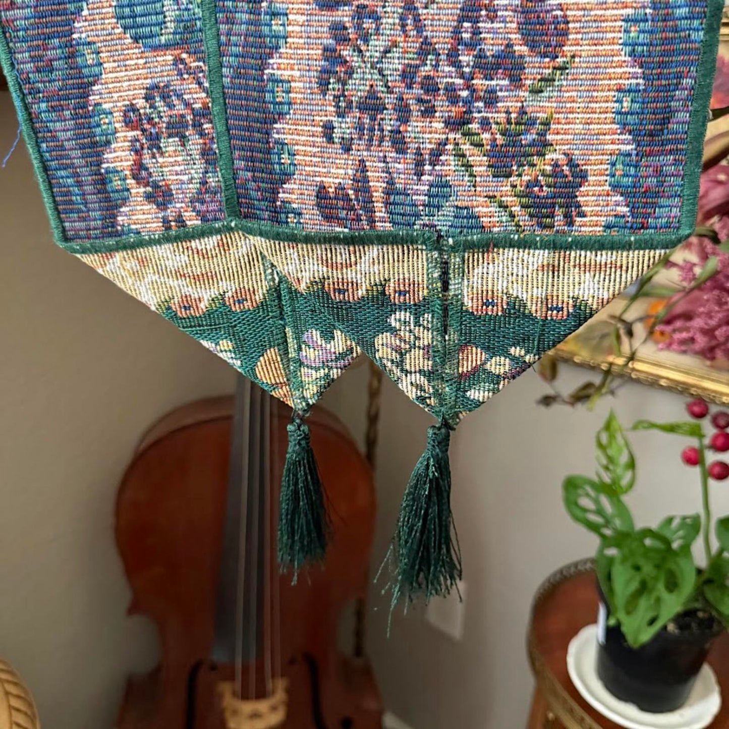 Vintage Green Tone Wall Tapestry Set