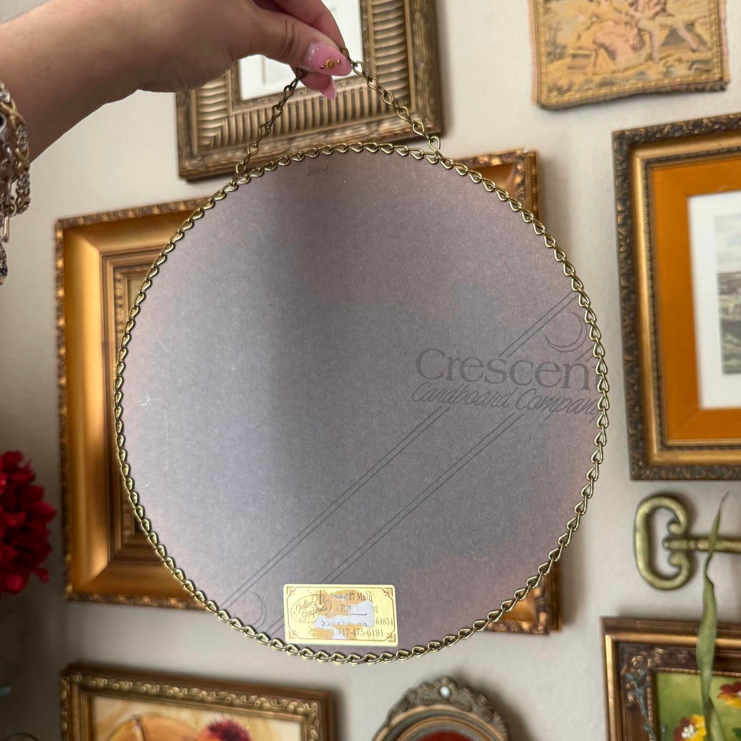 Vintage Circle Chain Frame with Print