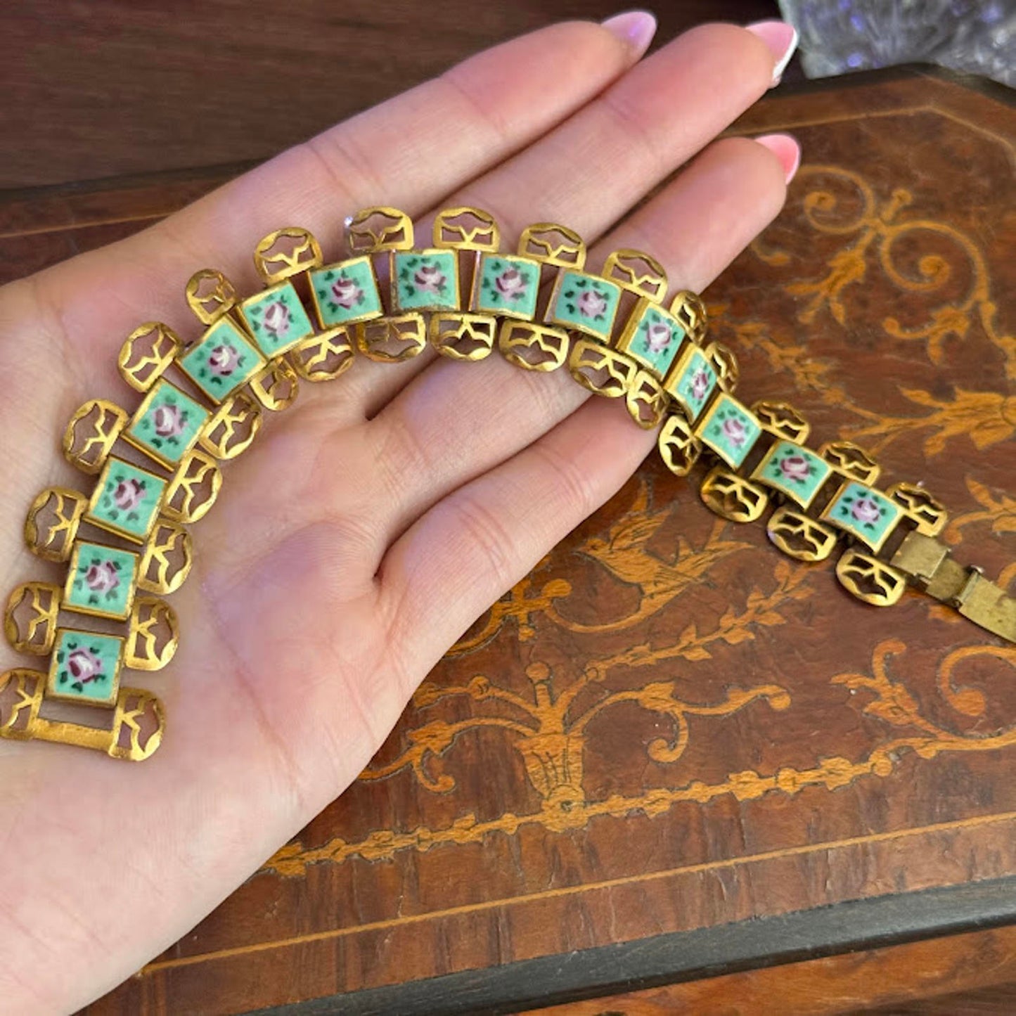Vintage Gold Tone & Enamel Hand Painted Rose Panel Bookchain Bracelet