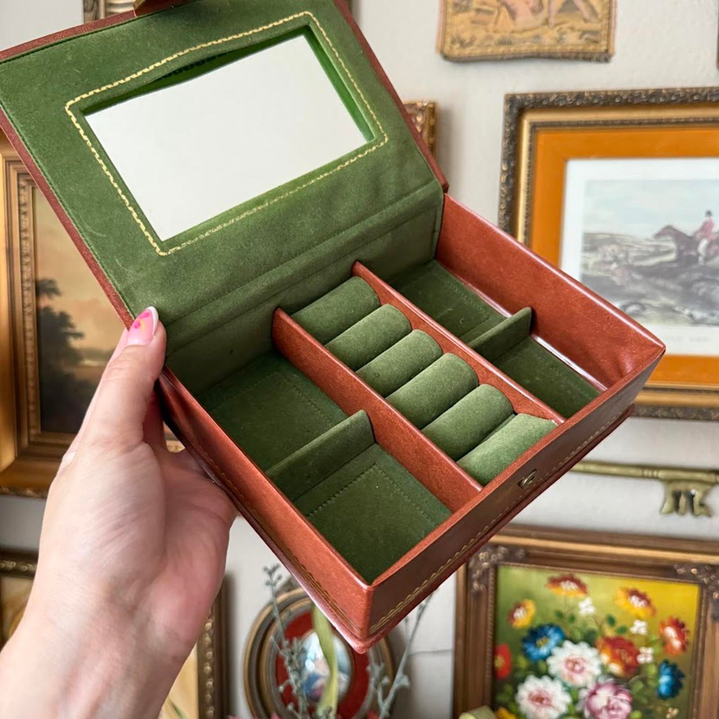 Vintage Floral Jewelry Box