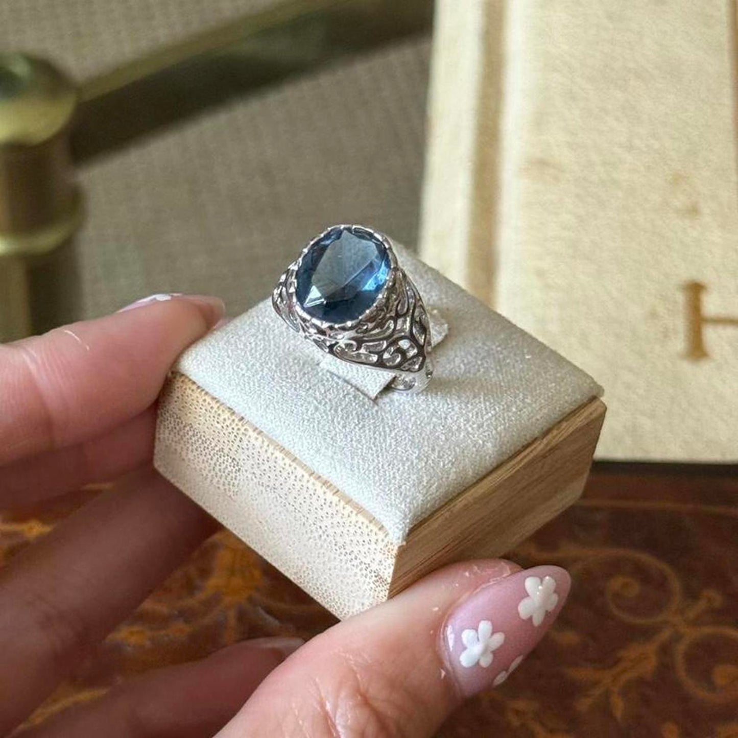 Vintage Silver tone Electroplated Blue Sapphire faux Glass Ring