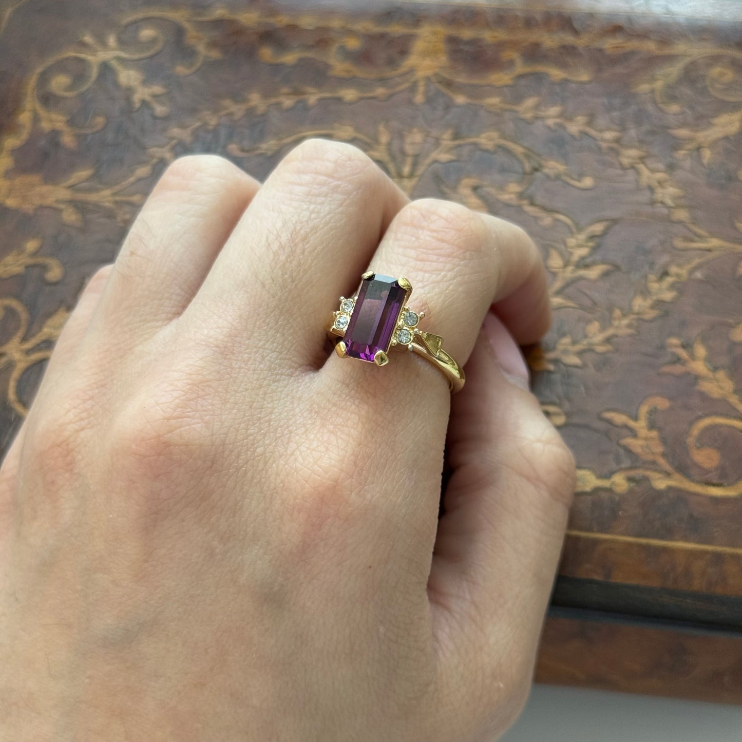 Vintage Avon Gold Tone Glass Purple Rhinestone Ring