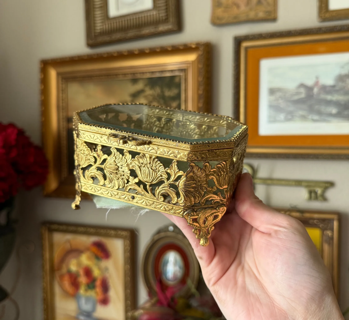 Filigree Jewelry Box Casket Display Beveled Glass Gold Tone