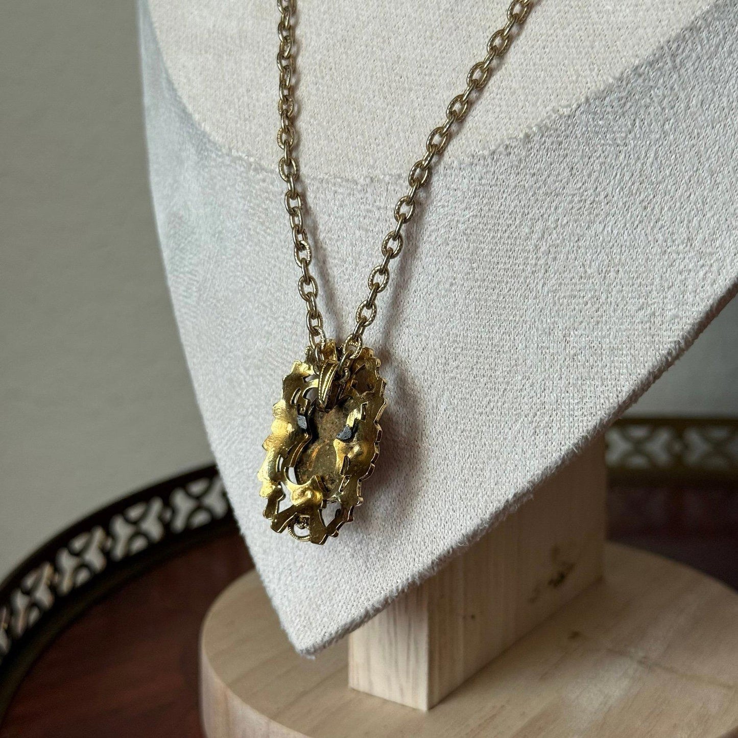 Vintage Faux Opal Necklace gold gone
