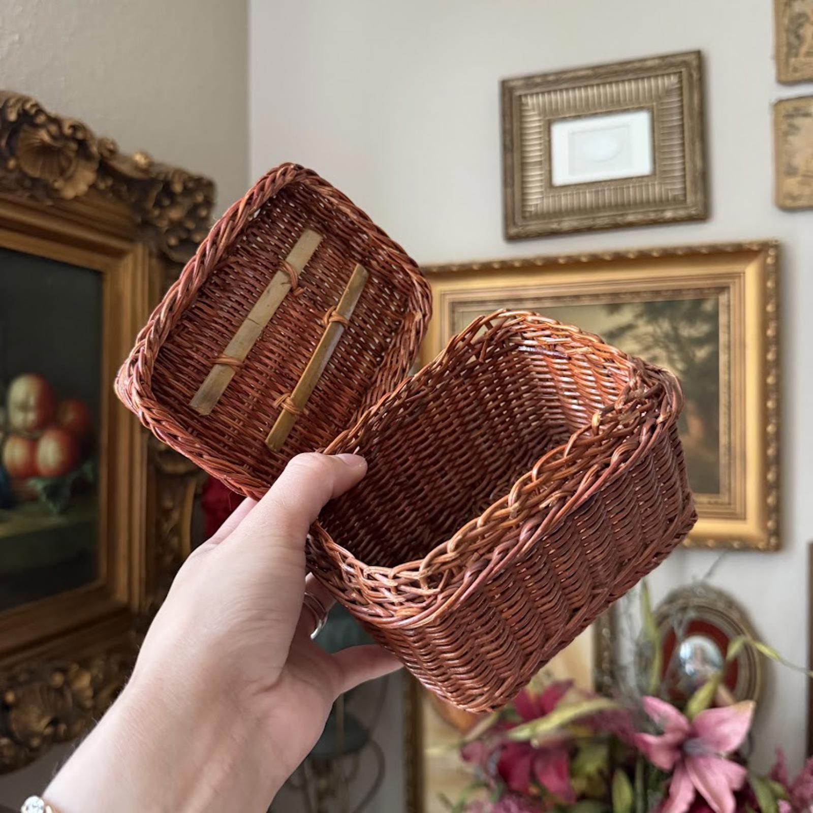 Vintage Kitchen Decor & Curated Treasures | Thrift Antiques