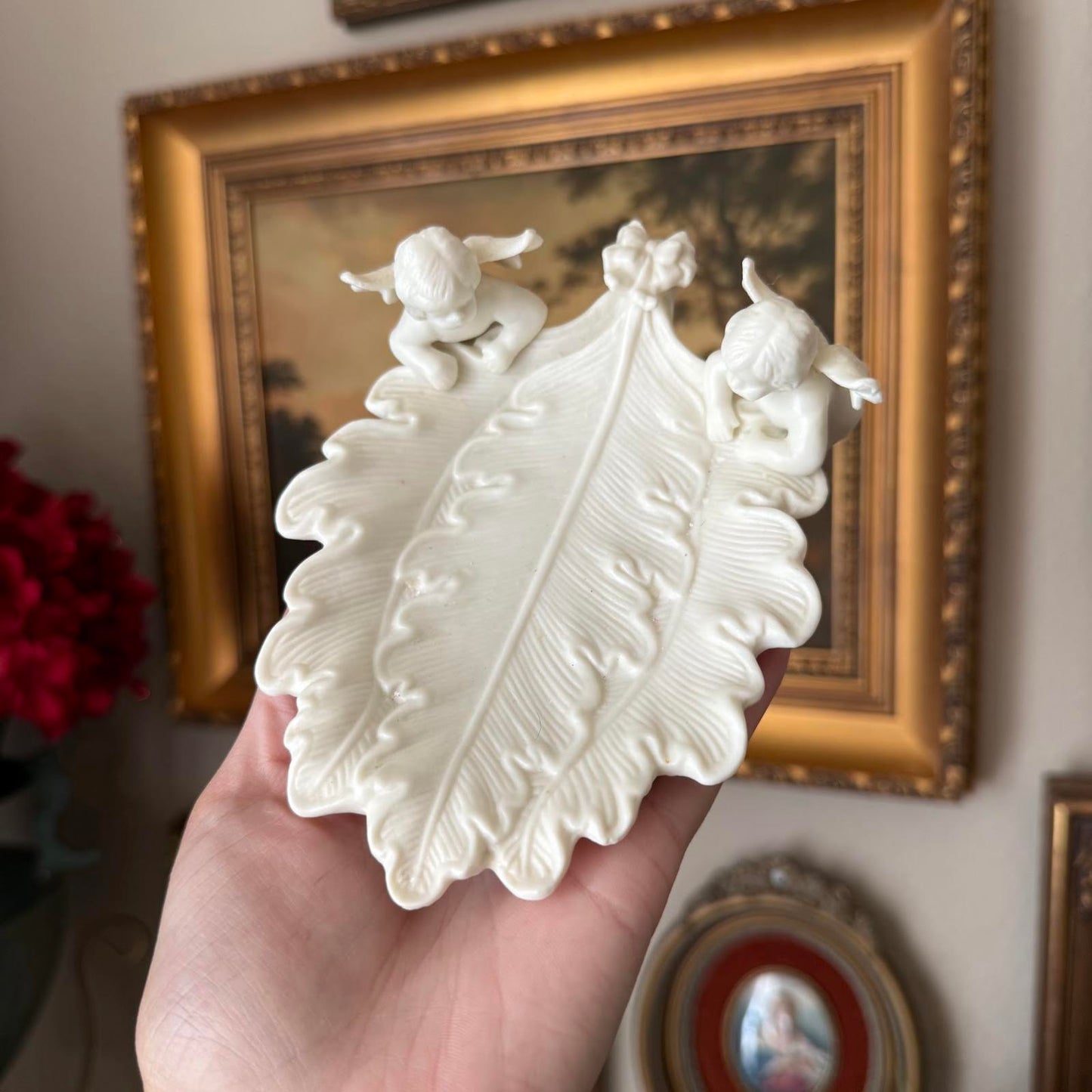 Vintage Cream Ceramic Cherub Soap Dish