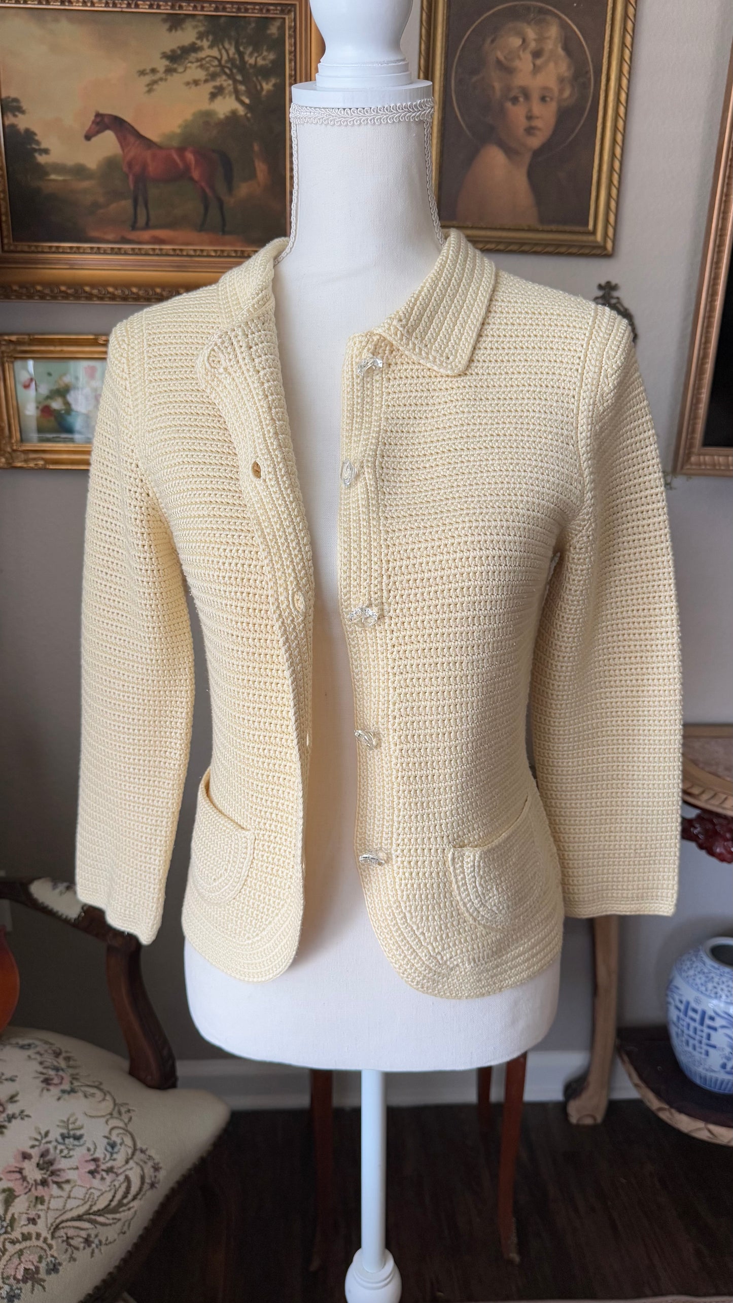 Vintage Baby Yellow knit 100% silk sweater