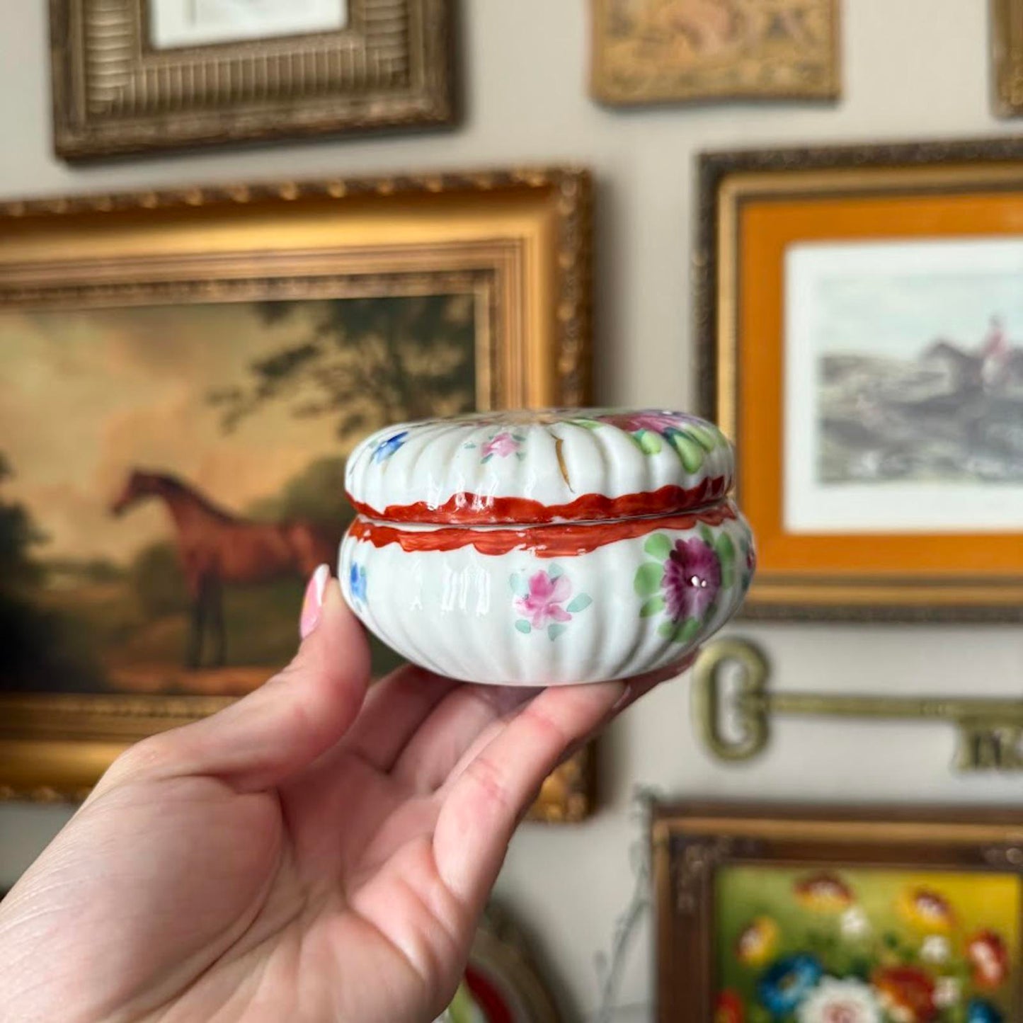 Vintage Floral Circle Trinket Dish