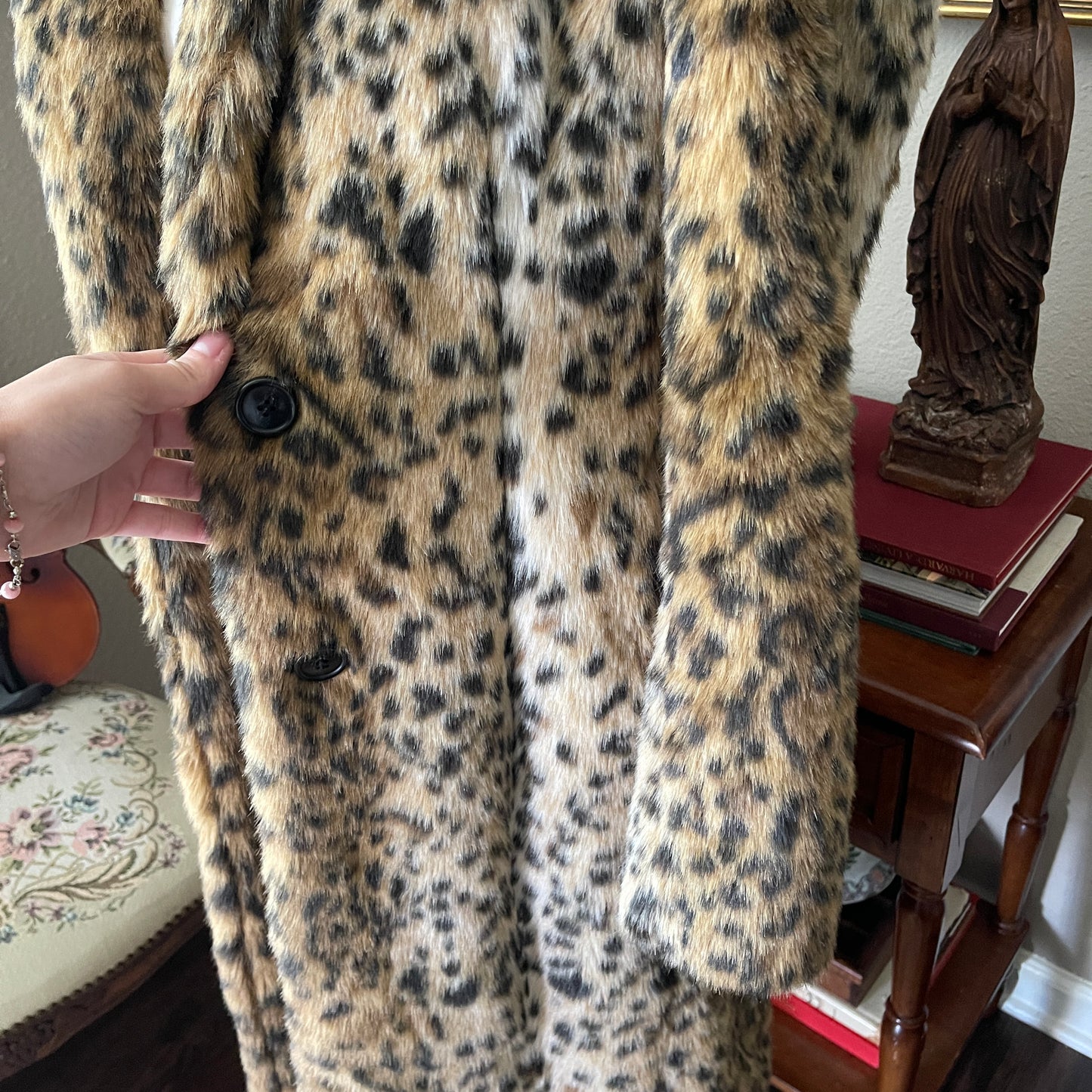 Carine Roitfeld x Uniqlo leopard faux fur coat