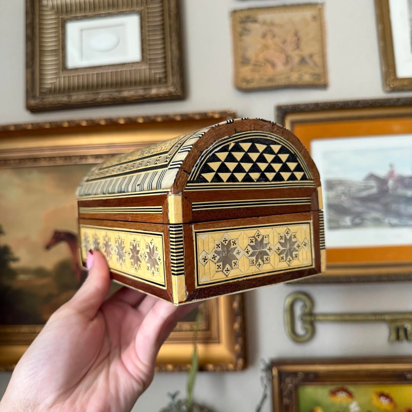 Wooden Handmade Shell Inlay Box Made in Egypt