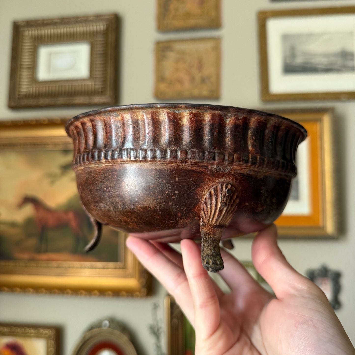 Vintage style metal tin bowl