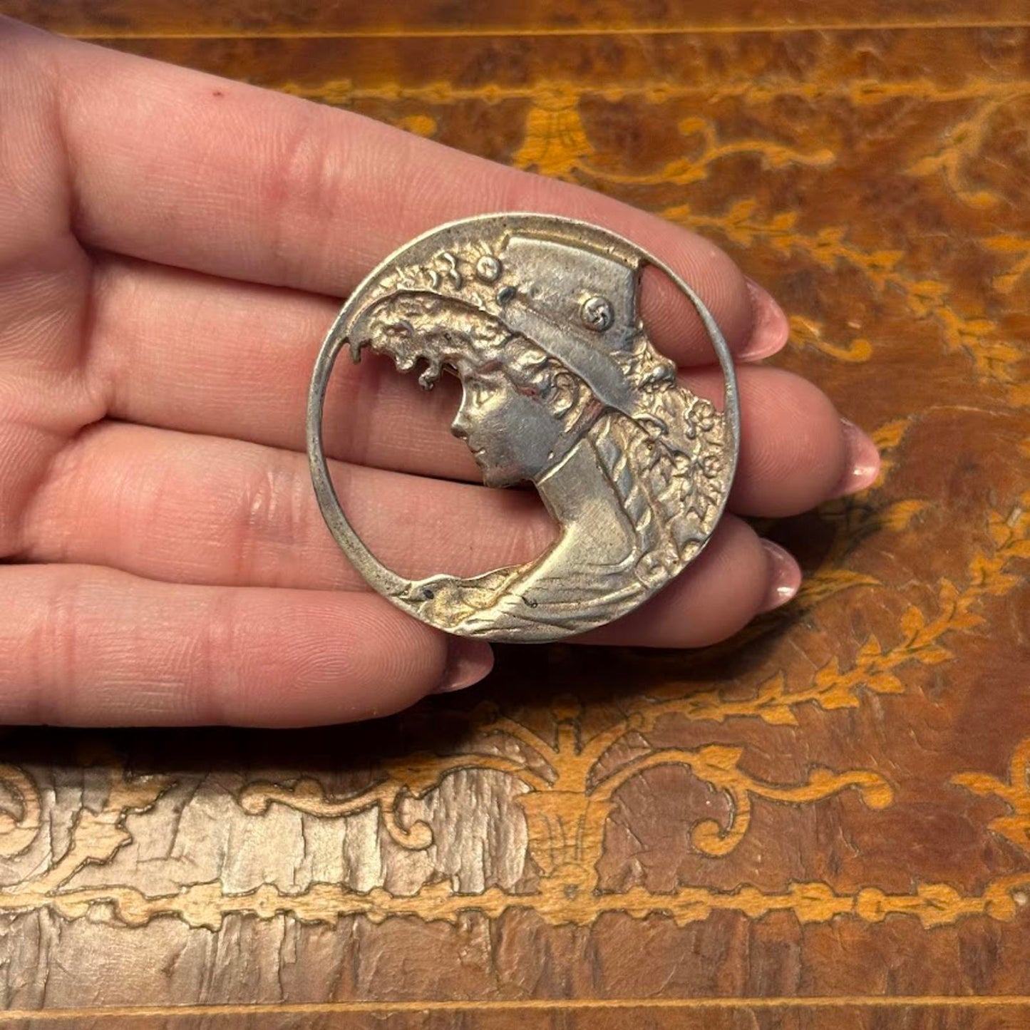 Vintage Art Nouveau Woman with Hat Brooch