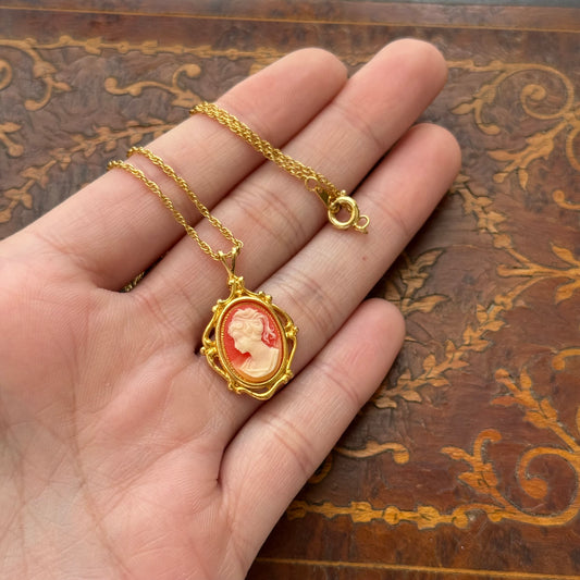 Vintage Faux Cameo Necklace