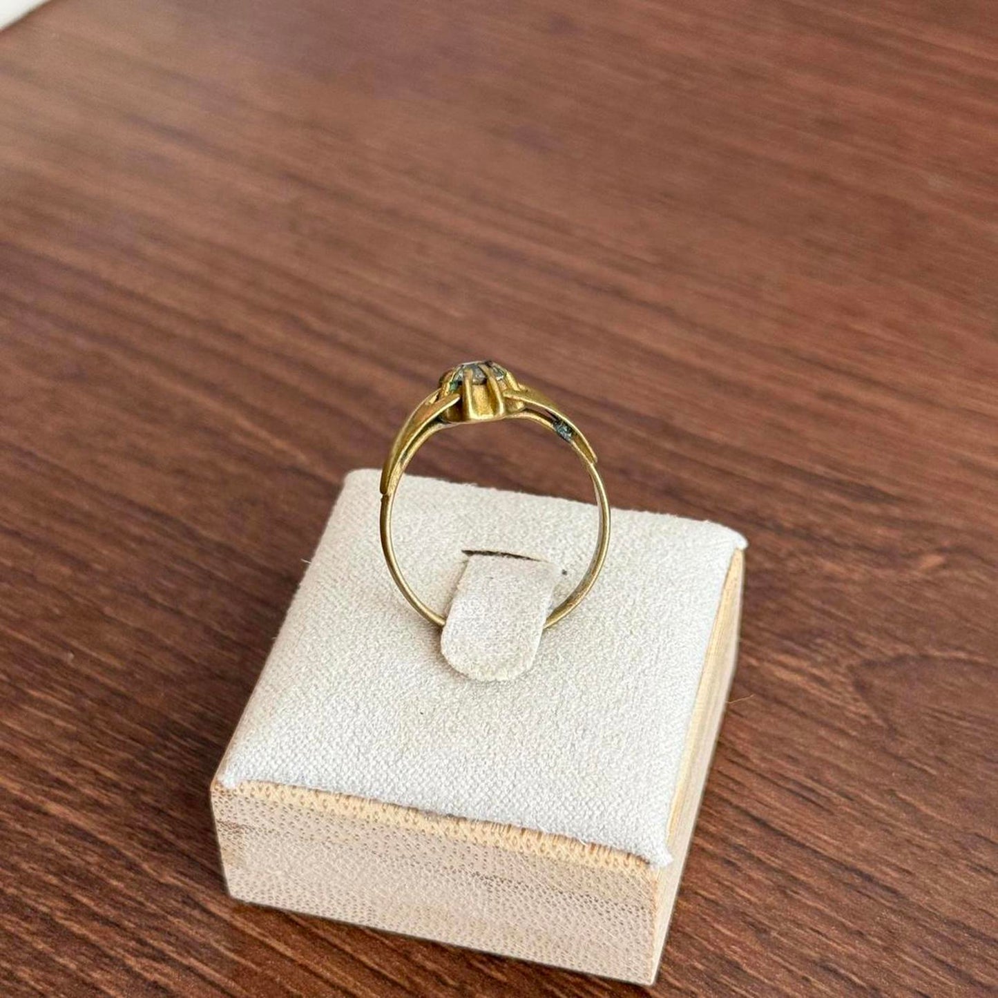 Unique 1930s vintage victorian Czech brass ring