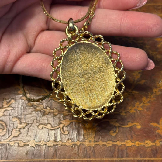 Vintage Oval Etched Scrolled Flower Pendant Necklace