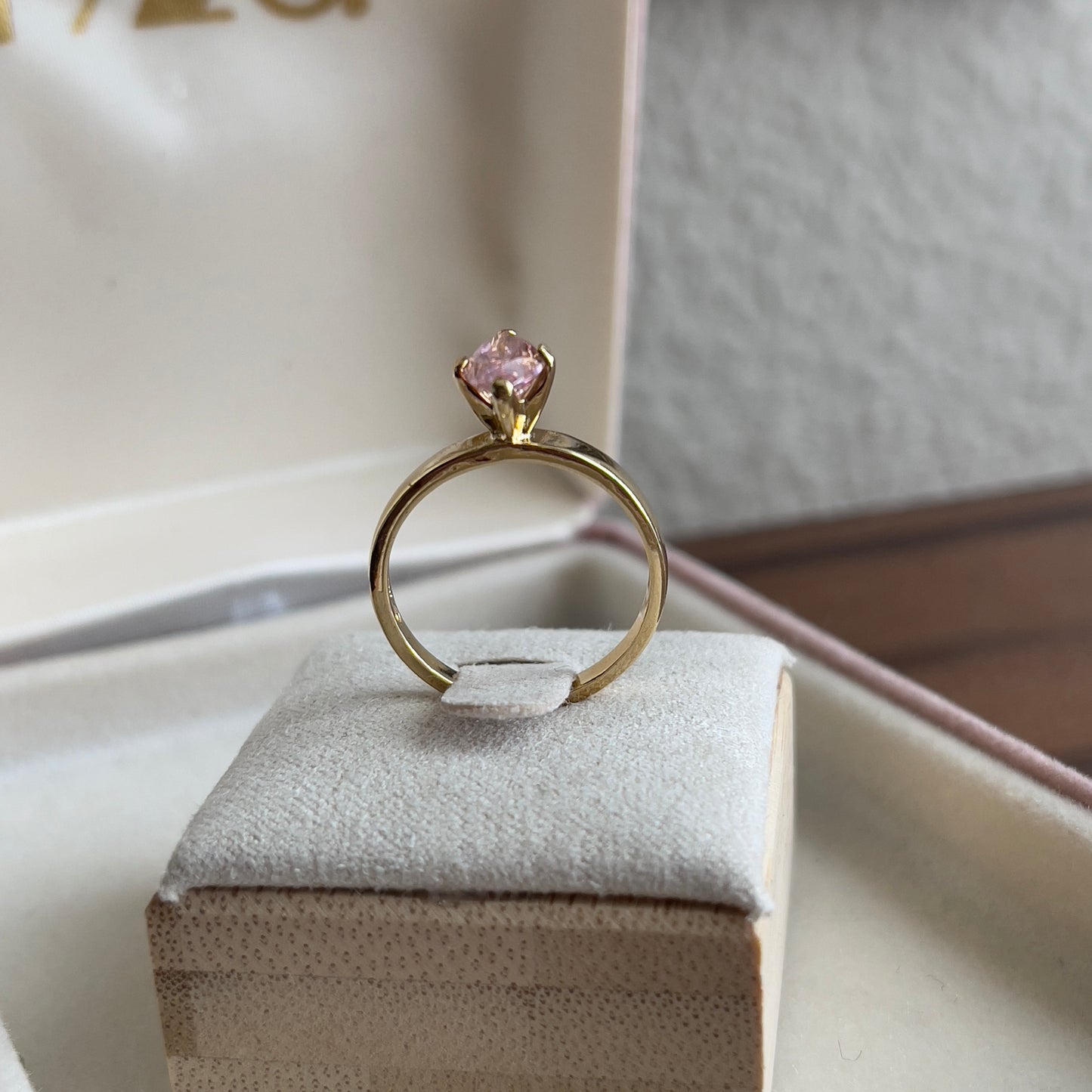 Vintage Gold Tone Pink Rhinestone Ring