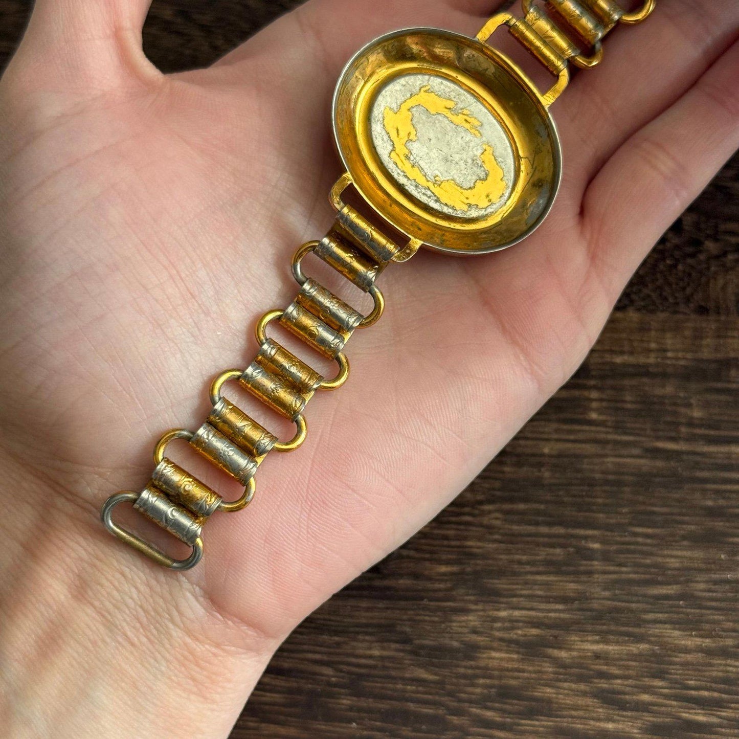 Vintage bookchain bracelet with an oval porcelain cameo in the center