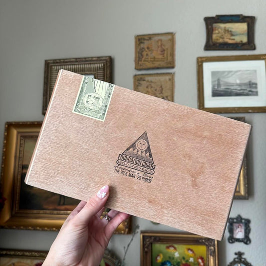 Vintage The Wise Man Cigar Box