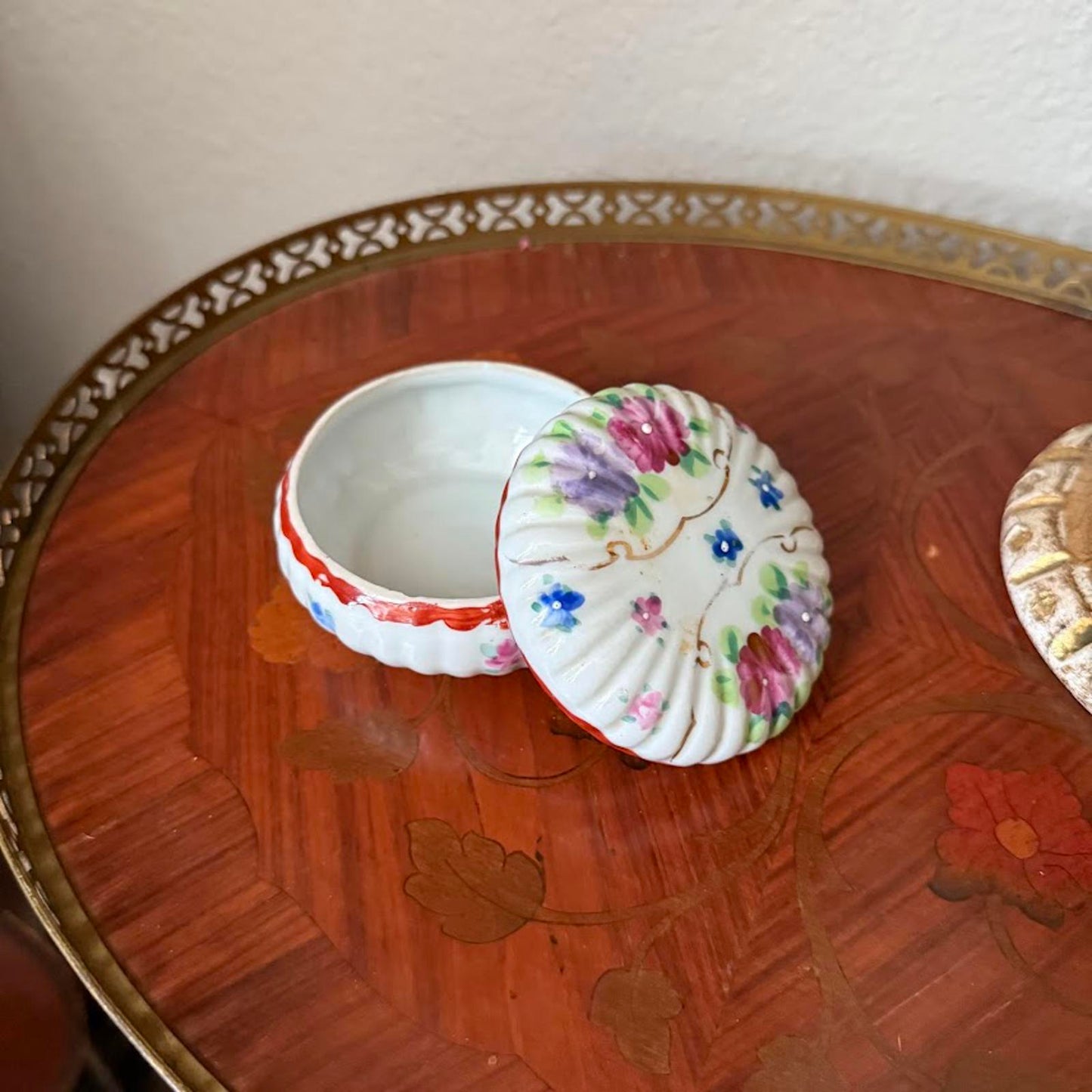 Vintage Floral Circle Trinket Dish