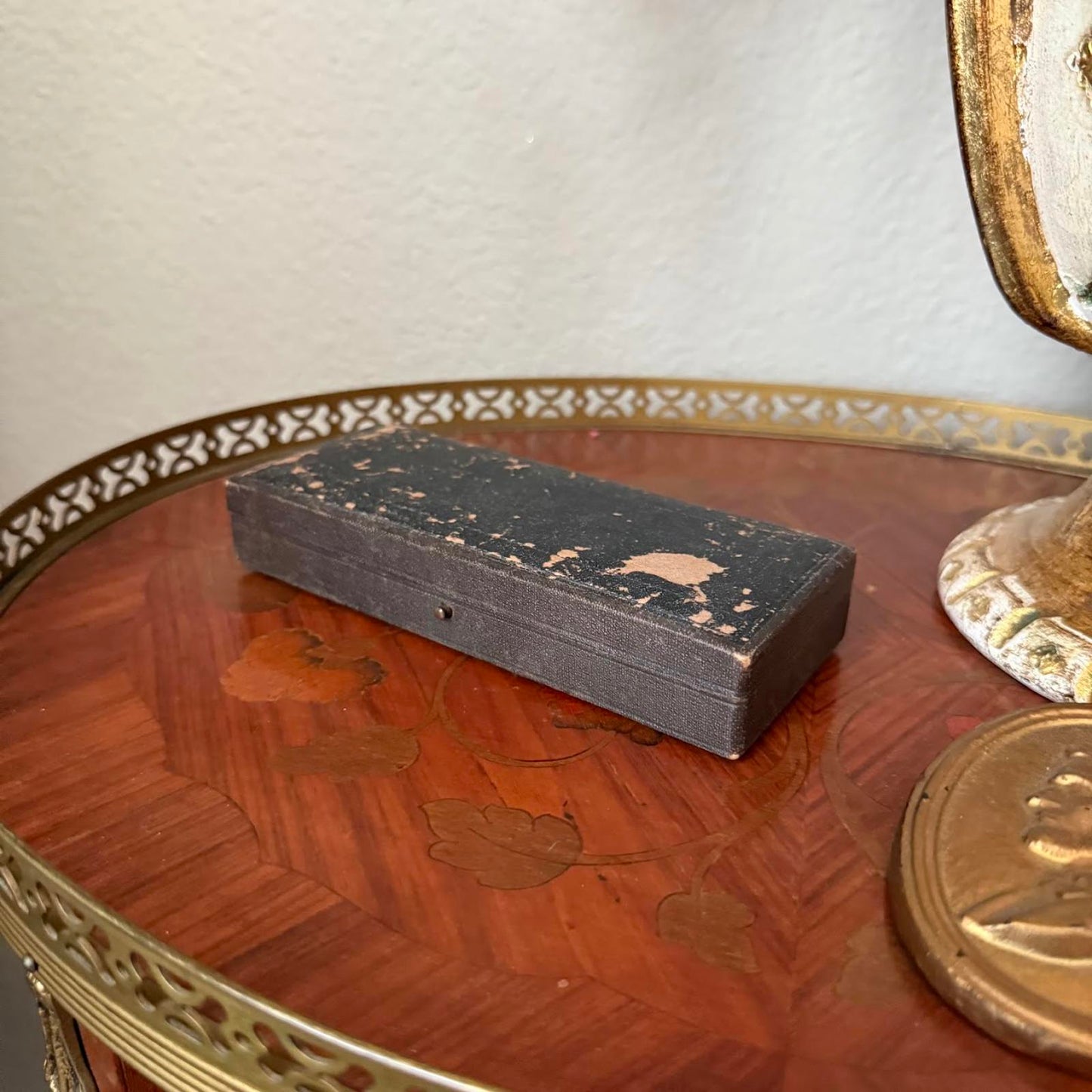 Antique Lined Box