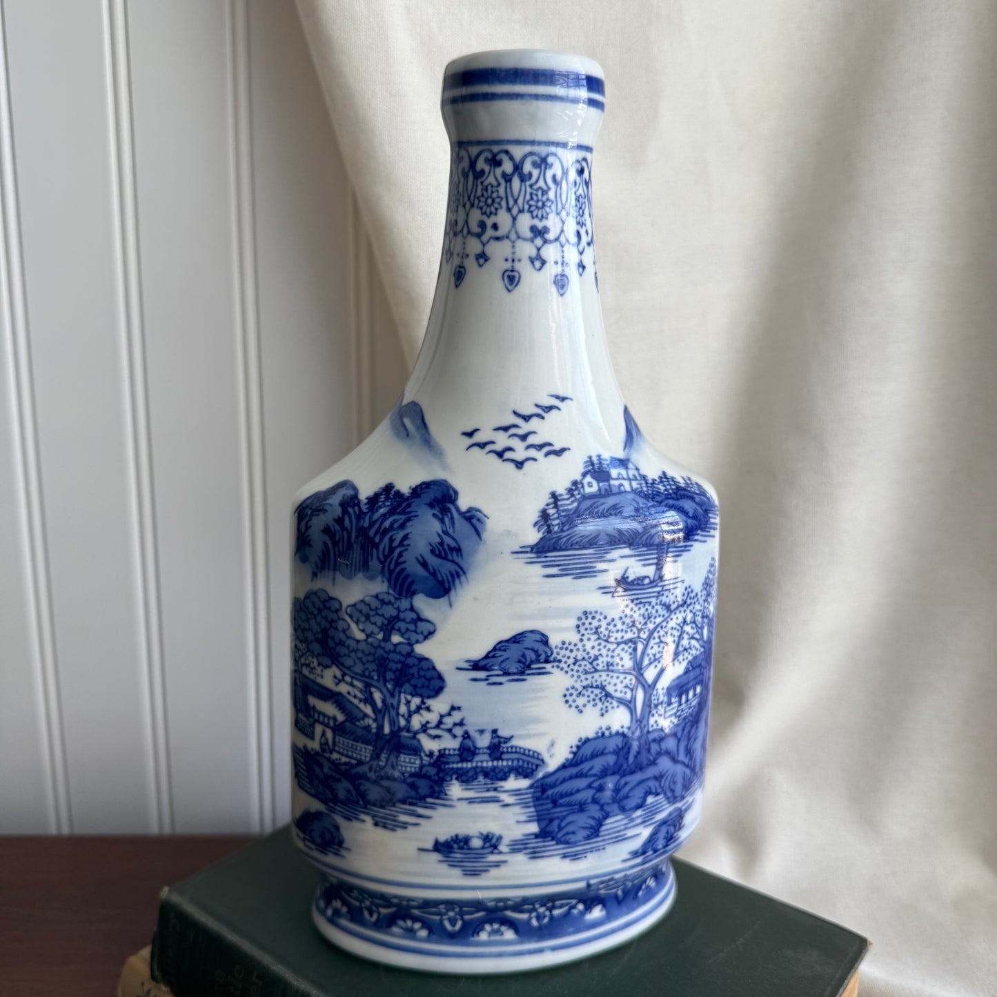 Vintage Blue And White Asian Vase Baum & Bros