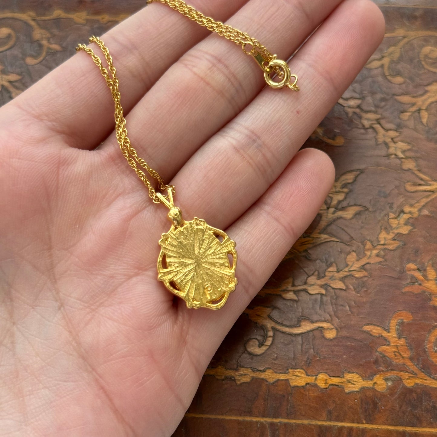 Vintage Faux Cameo Necklace