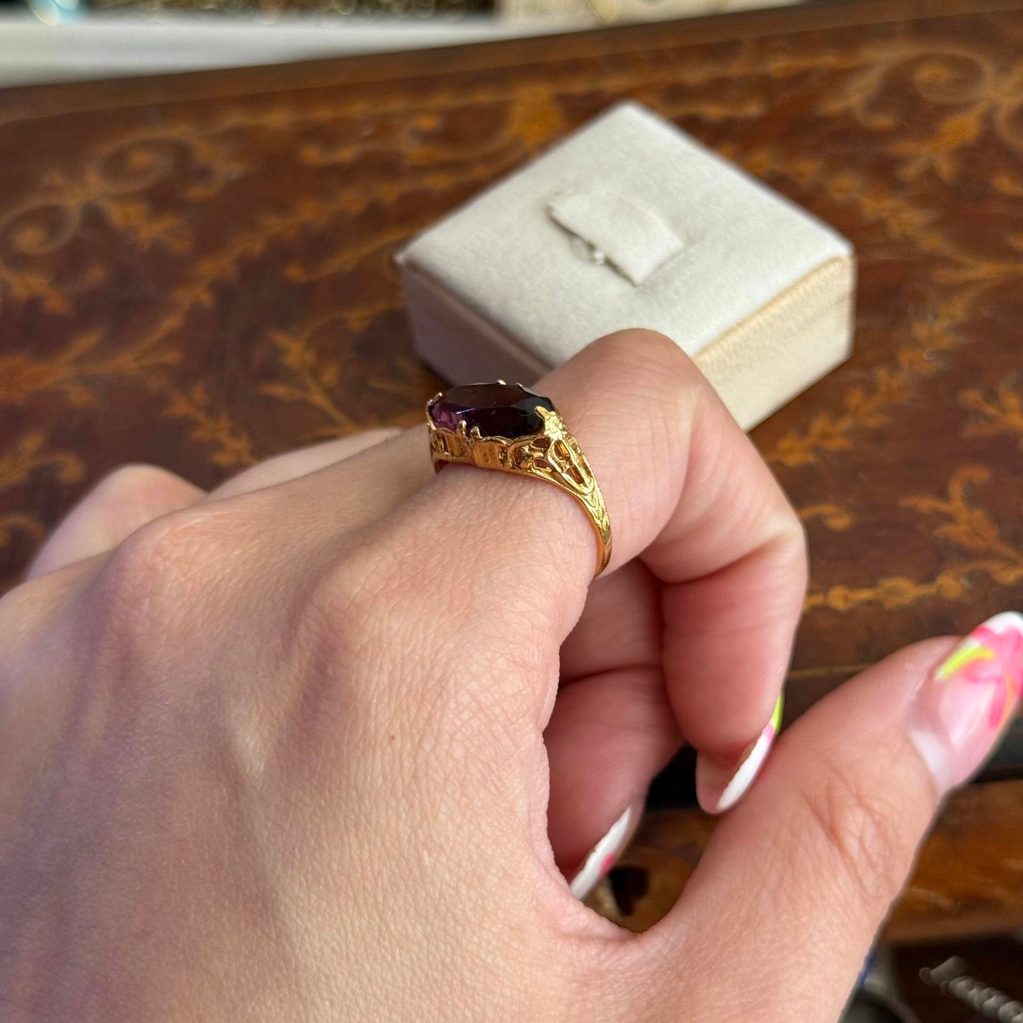 Vintage Style 14kt GE Gold Electroplated Purple Glass stone Ring