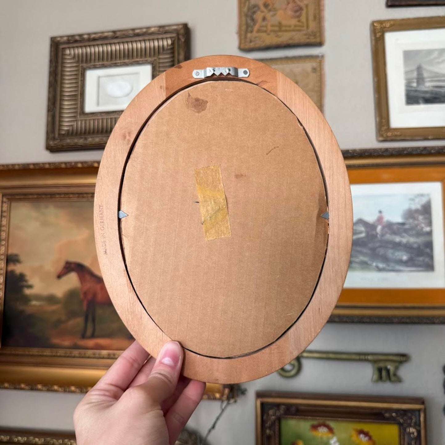 Vintage Silhouette in Wooden Frame